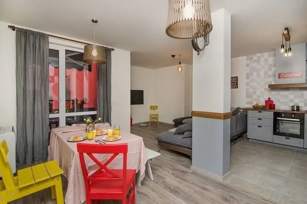 Green space in the city-Akvarel 3 - Öne Çıkan Resim