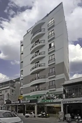 Green Star Hotel - Dış Mekan