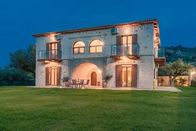 Green Stone Villas - Elegant Apartment