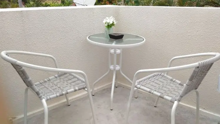 GREEN STUDIO APARTMENT - Lobi