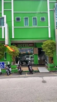 Green Hotel