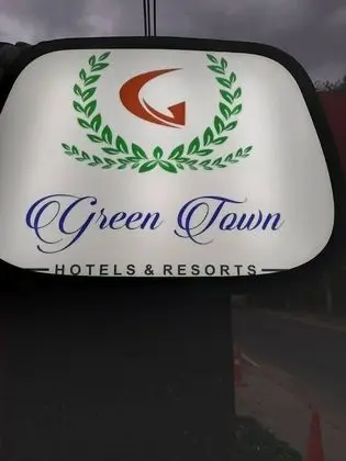 Green Town Hotel & Resorts - Bukit Tangga - Dış Mekan