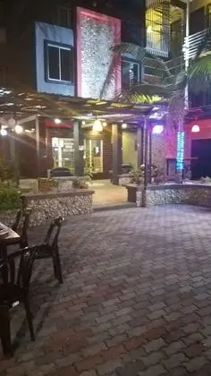Green Town Hotel & Resorts - Bukit Tangga - Dış Mekan