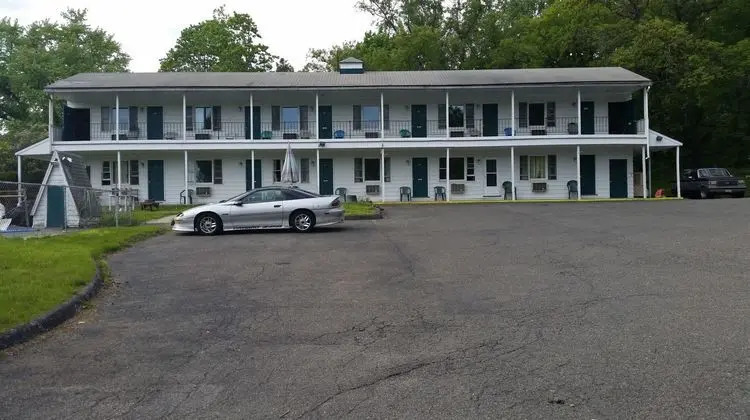 Green Valley Motel