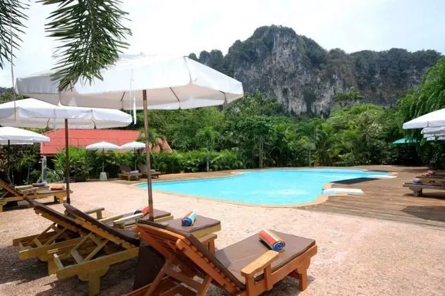 Green View Village Resort - Havuz