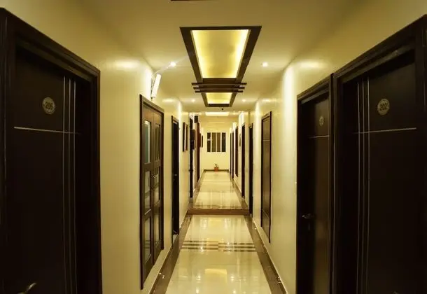 Green View by Green Tree Hotels - Lobi