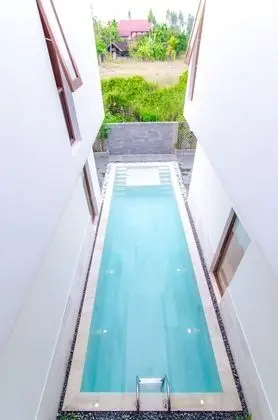 Green World Hoi An Villa - Havuz
