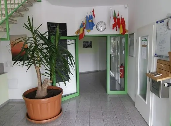 Greencity Boardinghouse - Lobi