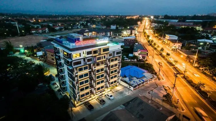 The Greenery Central Suites & Hotel