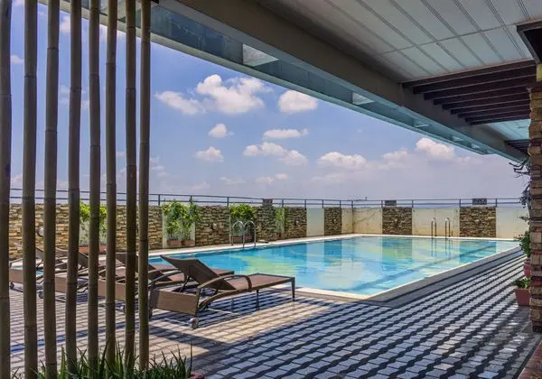 Greenhills Elan Hotel Modern