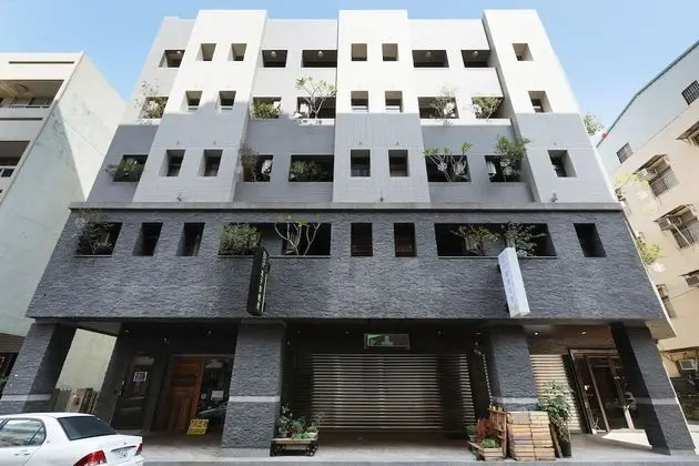 Greenight Hotel