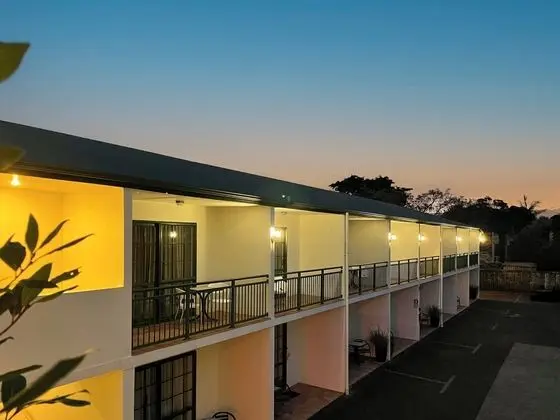 Greenlane Manor Motel - Dış Mekan