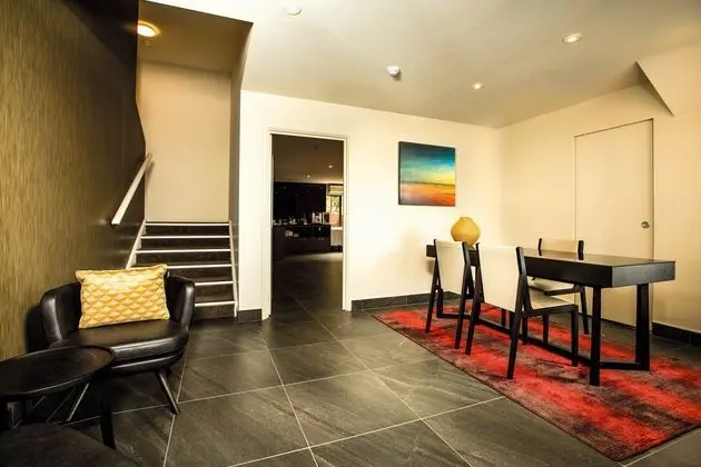 Greenlane Suites - Lobi