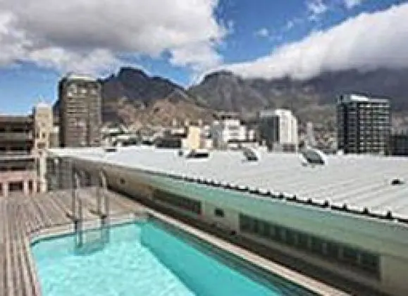 Greenmarket Place Apartments - Havuz