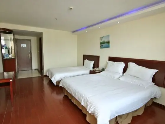 GreenTree Inn Anting Motor City Express Hotel