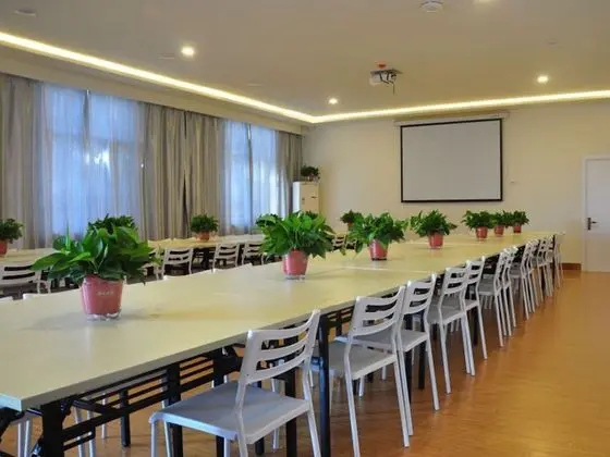 GreenTree Inn Binzhou Wudi Ginza Square Express Hotel - Yerinde Yemek