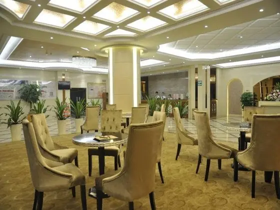 GreenTree Inn Chengjiang  Road Business Hotel