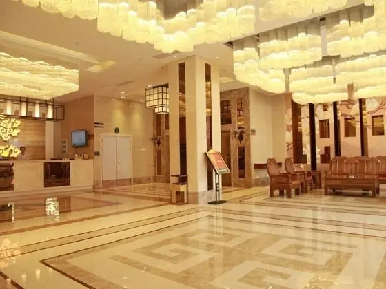 GreenTree Inn Huizhou Chenjiang Intercity Rail St