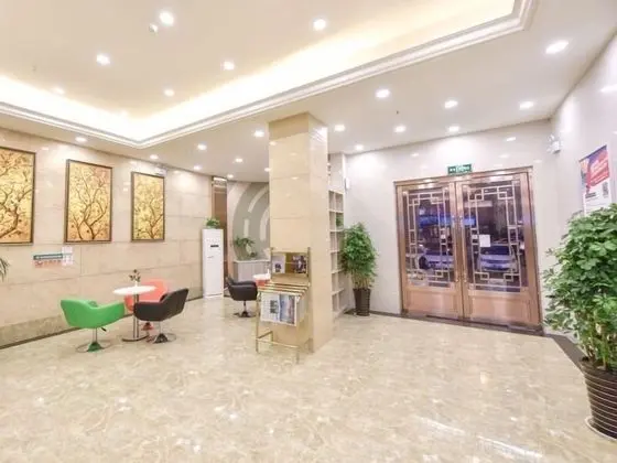 GreenTree Inn Kaifeng Jinming Plaza Business Hotel - Lobi