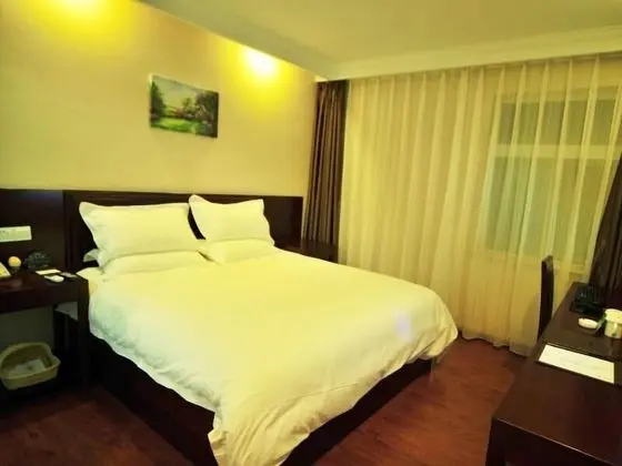 GreenTree Inn Kunming Chenggong University City HSR Station Shilin Street Express Hotel - Oda