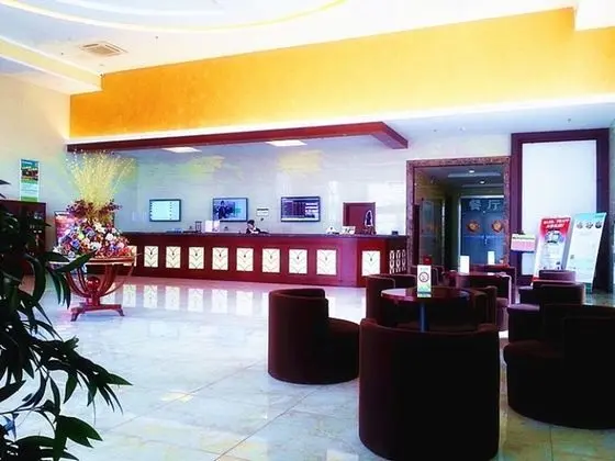 GreenTree Inn Lianyungang Donghai New Bus Station Express Hotel - Lobi