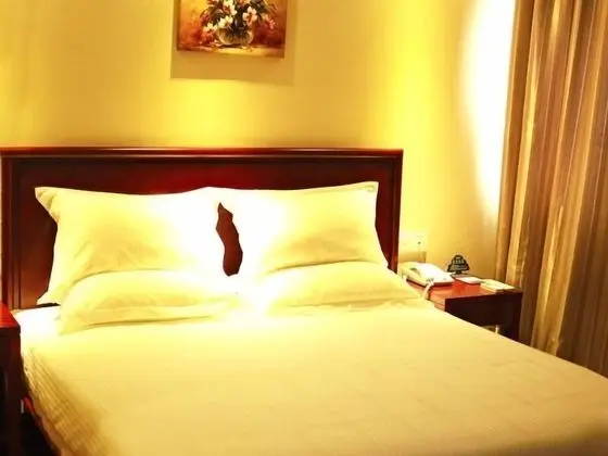 Greentree Inn Nantong Stadium West Qingnian Road Business Hotel