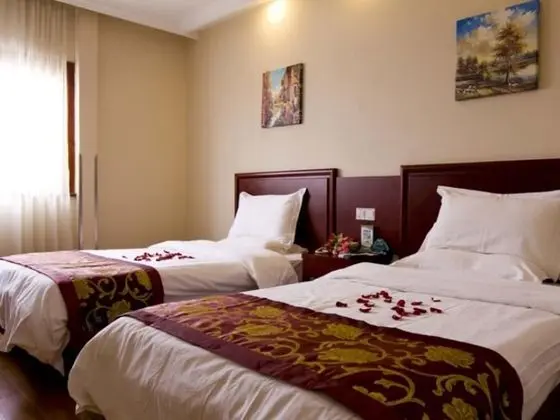 GreenTree Inn Shanghai Hongqiao Hub Convention Center Jinghua Road Shell Hotel - Oda