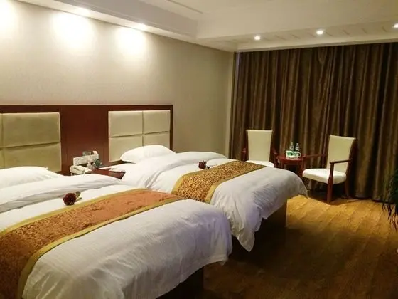 GreenTree Inn Suqian Sihong Passenger Station Zhongyuan Logistics District Hotel - Oda