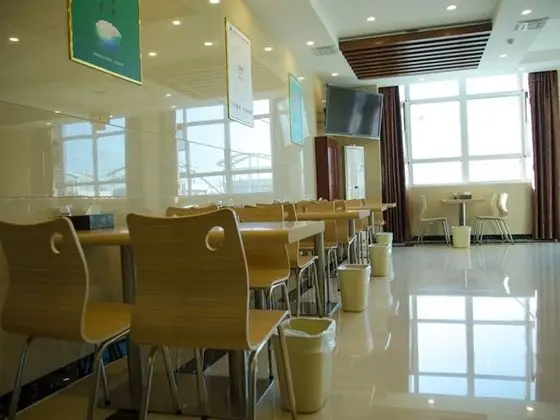 GreenTree Inn Suqian Sihong Passenger Station Zhongyuan Logistics District Hotel - Yerinde Yemek