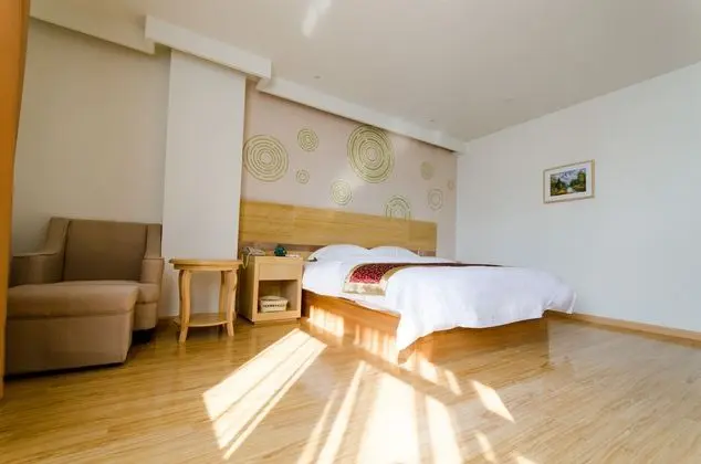 GREENTREE INN SUZHOU NORTH ZHONGSHAN ROAD WEIYE YI