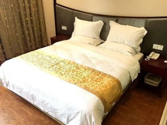 GreenTree Inn Town Chunshen Road Metro Station