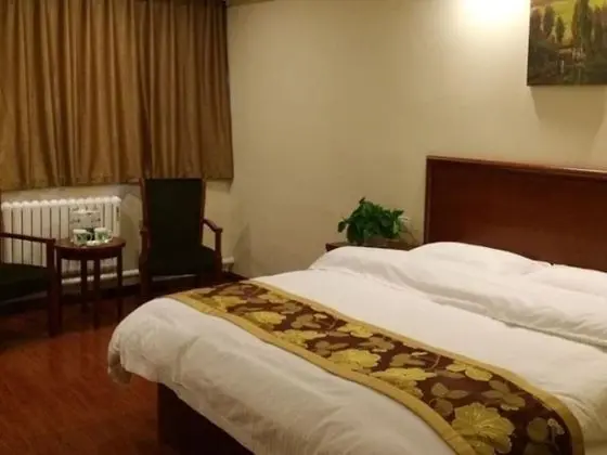 GreenTree Inn YanTai FuShan District YongDa Street Express Hotel - Oda
