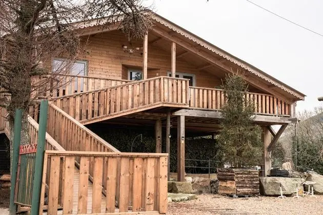 Greenvale Cabins