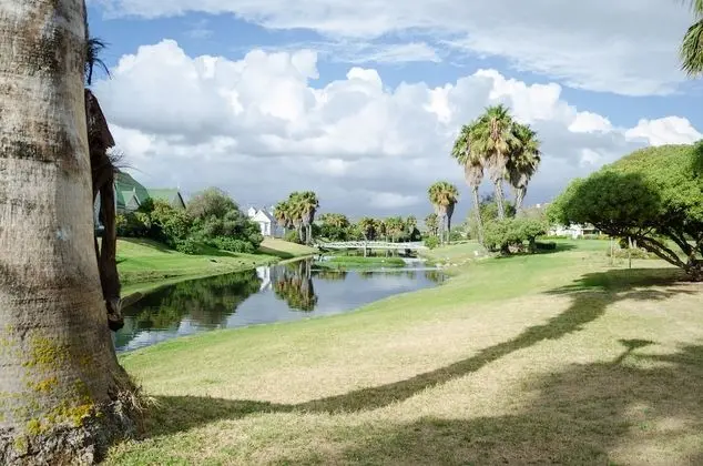 Greenways Golf Estate Sea View Apartment - Dış Mekan