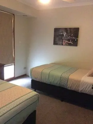 Greenways Holiday Units - Oda