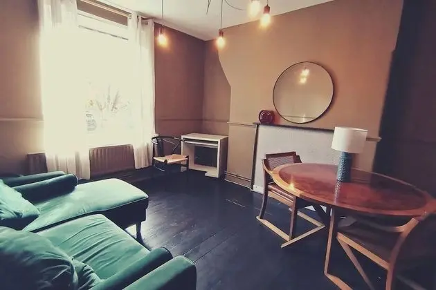 Greenwich - 1930s Retro Flat - 3 Bedrooms