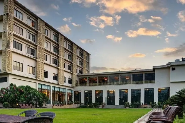 The Greenwood Hotel Tezpur - Öne Çıkan Resim