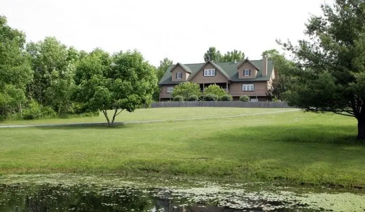 Greenwoods Bed & Breakfast Inn