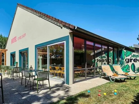 greet Hotel Versailles - Voisins Le Bretonneux