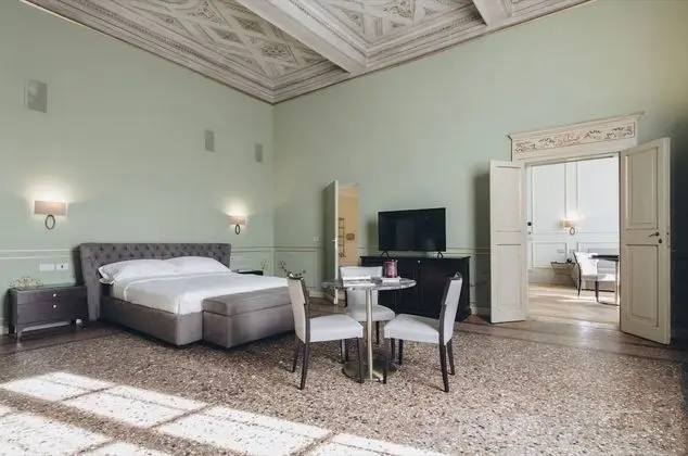 Gregorini Bingham Art Luxury Suites - Oda