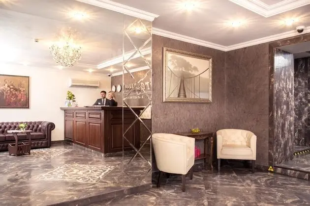 Greguar Hotel & Apartments - Lobi