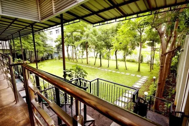 Gren Alia Jakarta Hotel