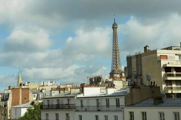 Grenelle Paris Tour Eiffel