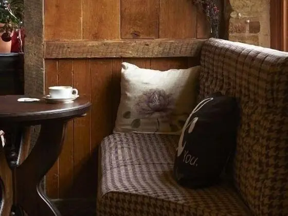Greyhound Inn - Bar