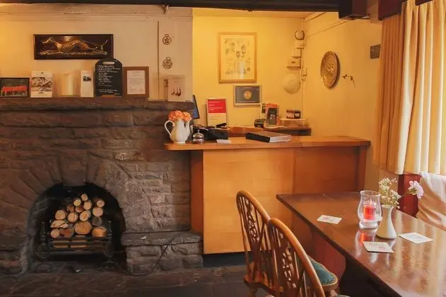 The Greyhound Inn & Hotel - Lobi