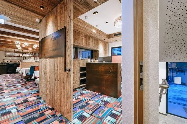 Hotel Griesein - Lobi