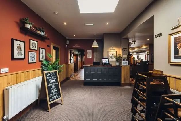 The Griffin Inn Hotel - Lobi