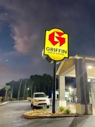 Griffin Inn and Suites
