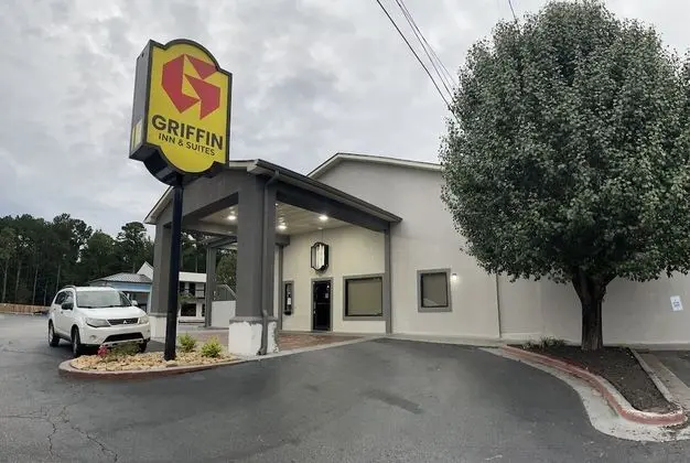 Griffin Inn and Suites - Dış Mekan