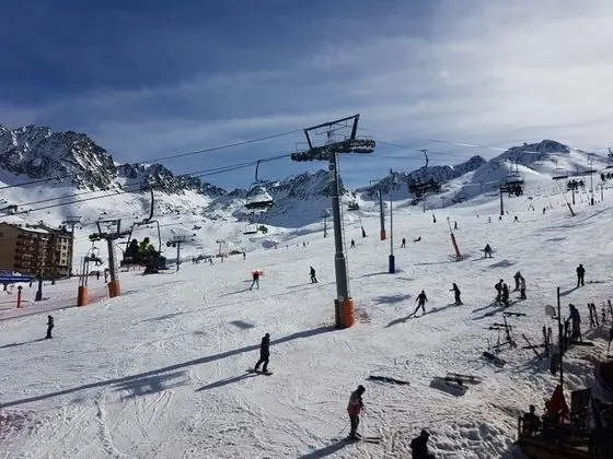 Grifo Vacances Pie de Pistas